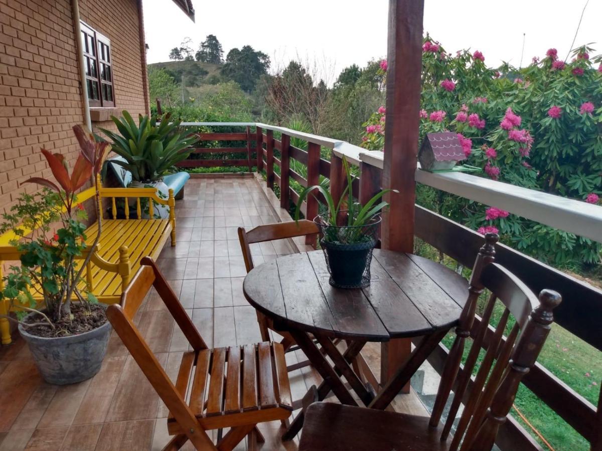 Casa Flor De Liz Villa Campos do Jordao Exterior photo