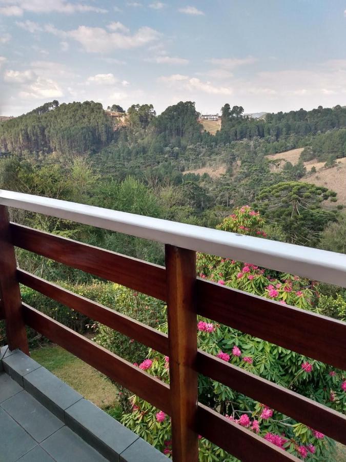Casa Flor De Liz Villa Campos do Jordao Exterior photo