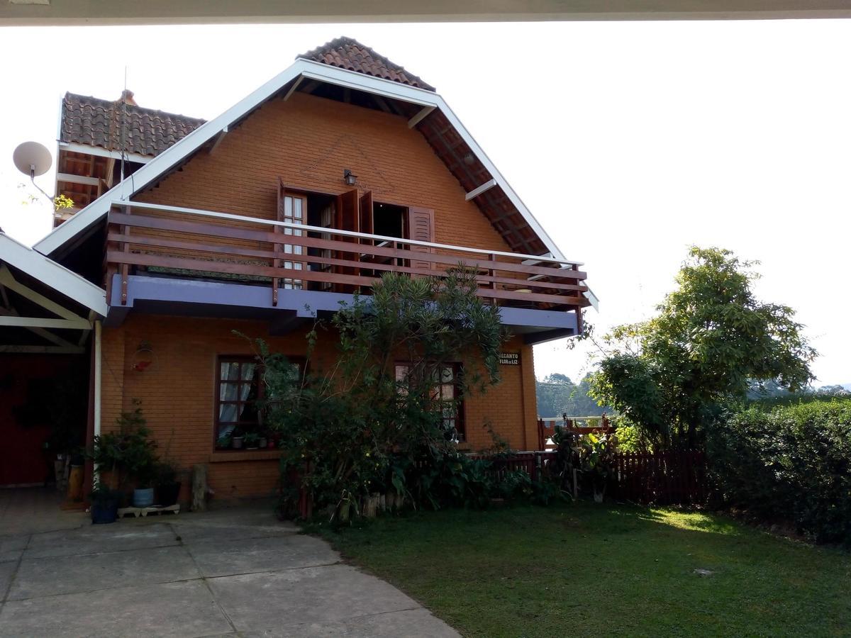 Casa Flor De Liz Villa Campos do Jordao Exterior photo